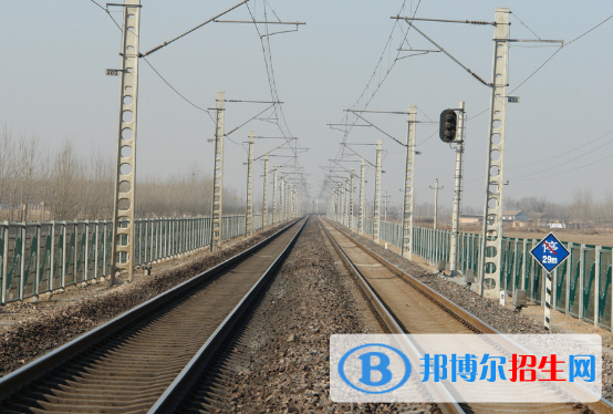 襄阳2020年女生学铁路学校怎么样