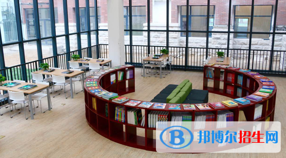 郑州中澳学校初中部地址在哪里
