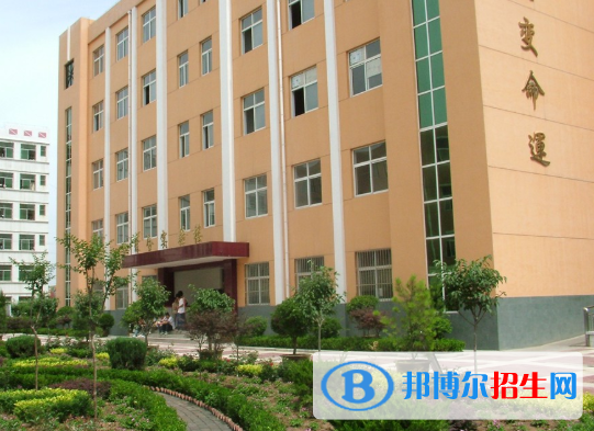  凤翔县彪角中学2020年招生办联系电话