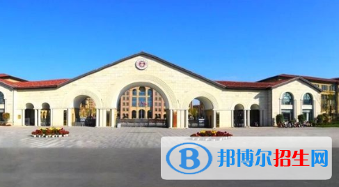 爱博伦国际公学初中部2020年招生简章