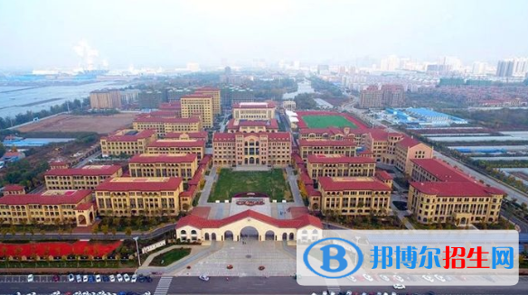 爱博伦国际公学初中部怎么样、好不好