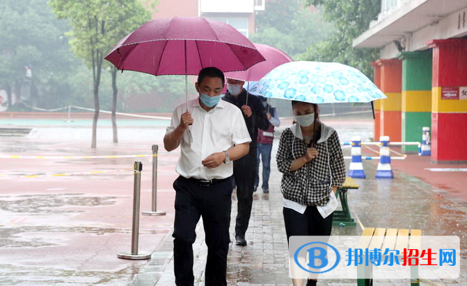 武汉为明国际学校初中部2020年学费、收费多少