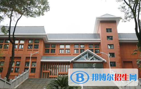 武汉民政职业学院8