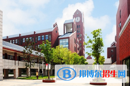 常熟国际学校初中部2020年招生办联系电话