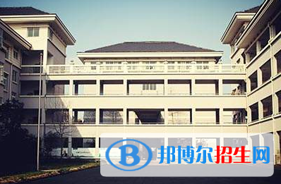 宁波肯特学校初中部地址在哪里