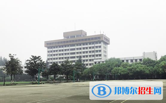 武汉中原通航技工学校