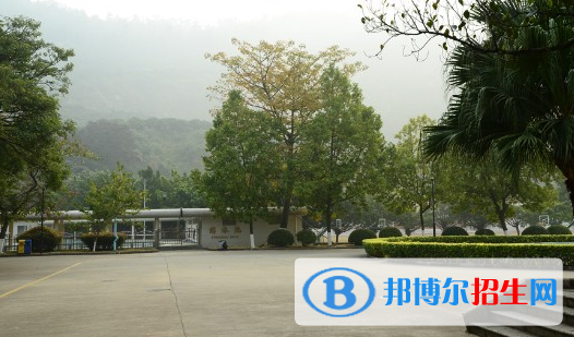 深圳东方英文书院2023年报名条件、招生要求、招生对象