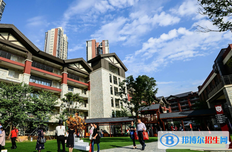 广州加拿大国际学校(CIS)初中部2020年招生办联系电话