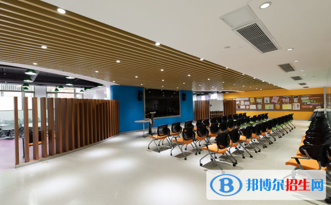 上海万科双语学校初中部2020年招生办联系电话