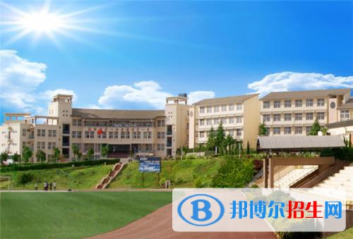 云南新兴职业学院2020年招生办联系电话