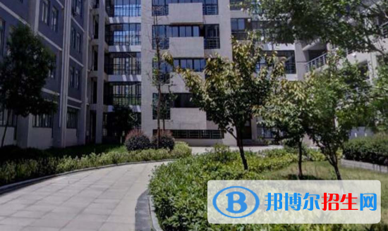 安徽工商职业学院是几专