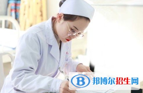 甘肃2020年卫校适合女生学吗
