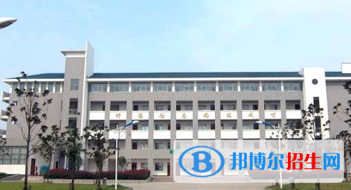 安徽2020年初中生女生读什么铁路学校好