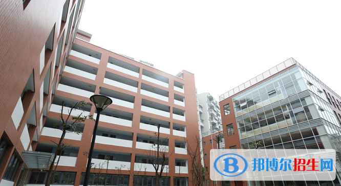 牛津国际公学成都学校初中部2020年招生计划