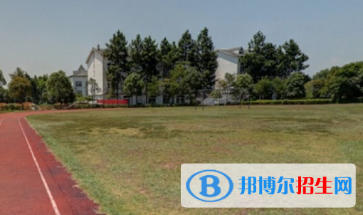 江西枫林涉外经贸职业学院是几专