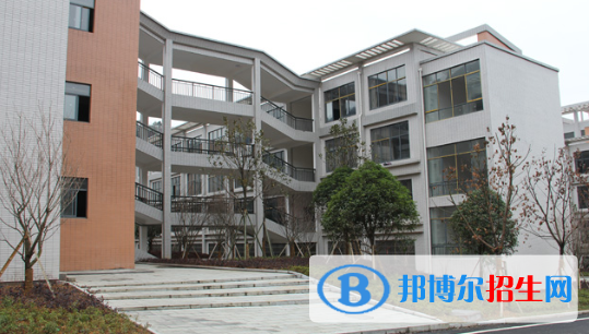 九江2020年初中生读什么铁路学校最好