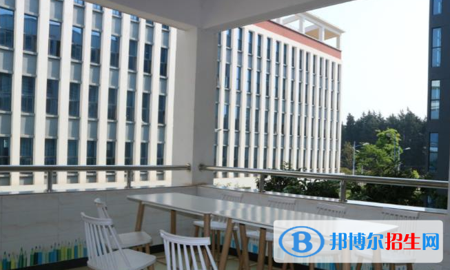 昆明世青国际学校小学部2020年学费、收费多少