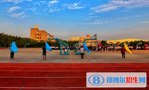 广州现代信息工程职业技术学院怎么样、好不好