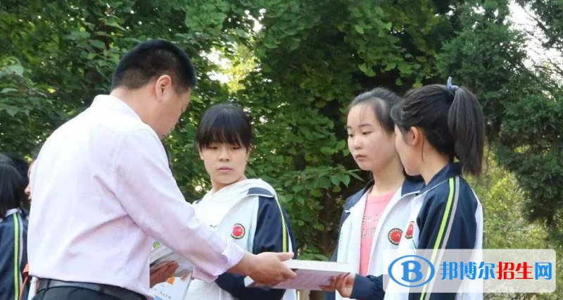  华阴市华山中学怎么样、好不好