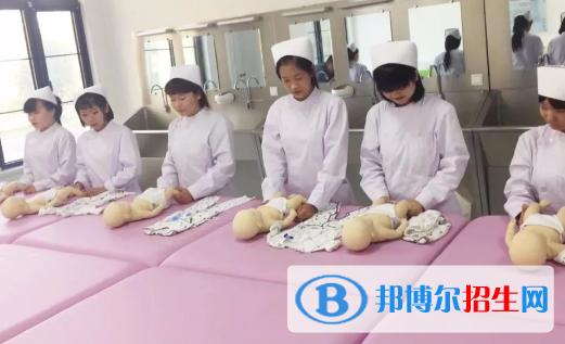 广东2020年初中生学卫校怎么样