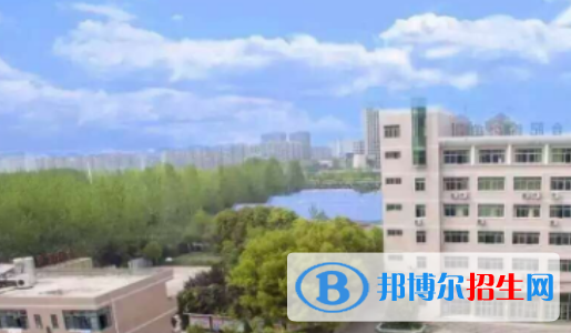 安徽2020年男生上什么铁路学校比较好