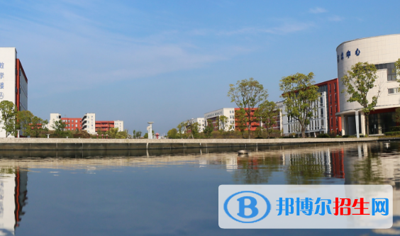 江西师范高等专科学校2020年招生办联系电话