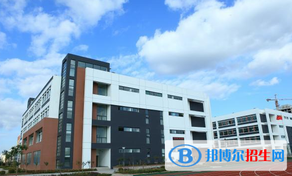 潍坊德润国际双语学校初中部2020年招生简章
