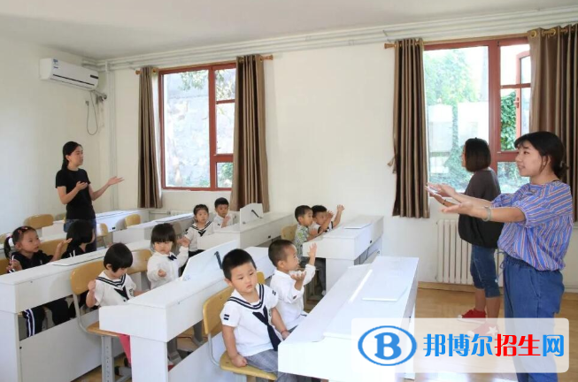 青岛银河学校小学部怎么样、好不好