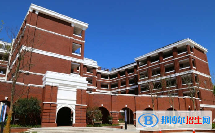 宜昌龙盘湖国际学校小学部2020年招生简章