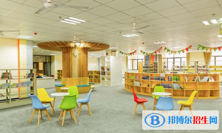 武汉澳洲国际学校小学部网站网址