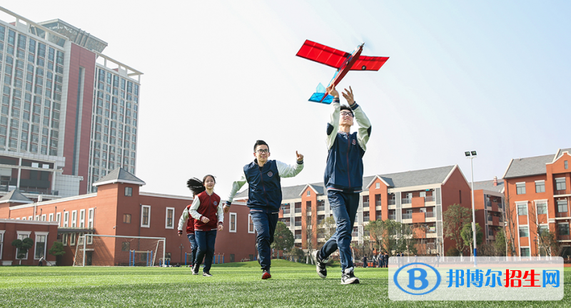 武汉海淀外国语实验学校小学部2020年报名条件、招生要求、招生对象