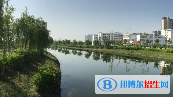 安徽扬子职业技术学院地址在哪里 