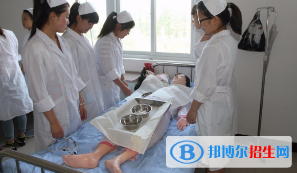 广东2020年男生读卫校怎么样
