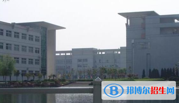 安徽中医药高等专科学校网站网址 