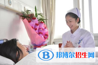 甘肃2020年女生读卫校学什么专业好
