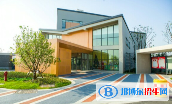 北大附属嘉兴实验学校小学部地址在哪里