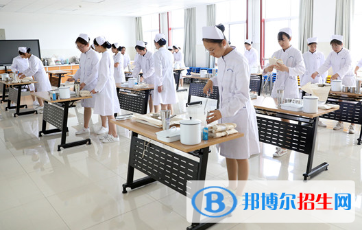 广东2020年适合女生的卫校专业