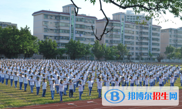 海南农垦中学2020年报名条件、招生要求、招生对象