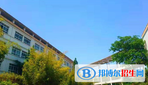 安徽现代信息工程职业学院是几专