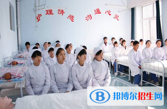 广东2021年读卫校要分数吗
