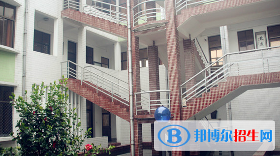 江苏黄桥中学2020年招生计划