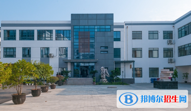 苏州第三中学2021年学费、收费多少