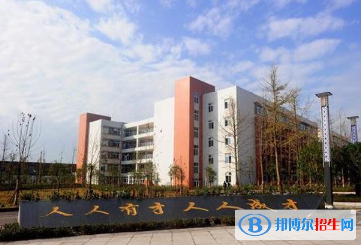 重庆2022年男生上什么汽修学校好