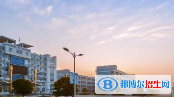 岳西县技工学校2021年宿舍条件 