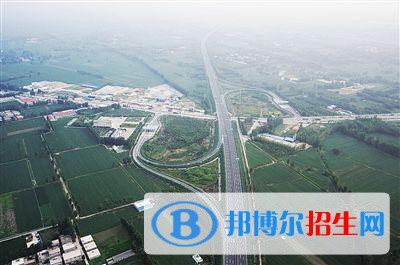 新野县中等职业学校网站网址