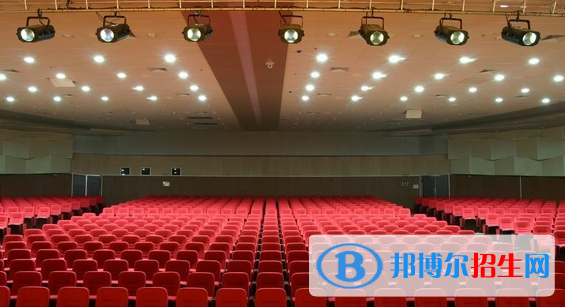 南京师范大学附属扬子中学2022年招生计划