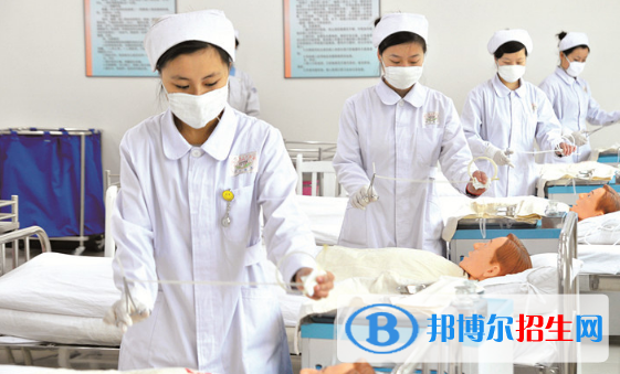 广东卫校学什么好找工作
