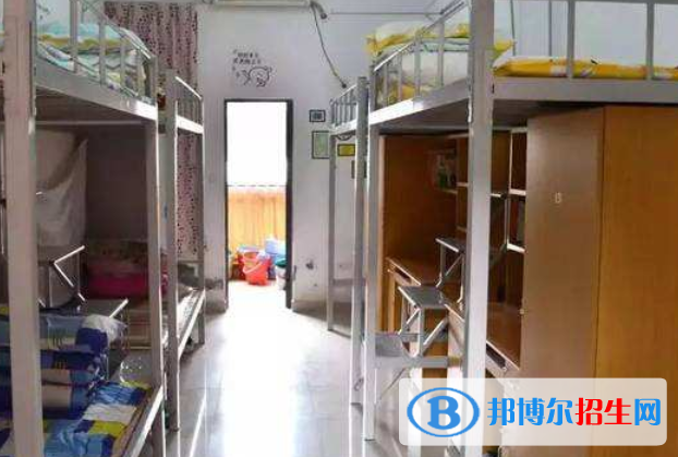 广州华侨中学2021年宿舍条件