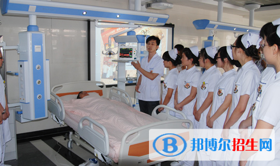 广东2021年卫校和职高哪个好
