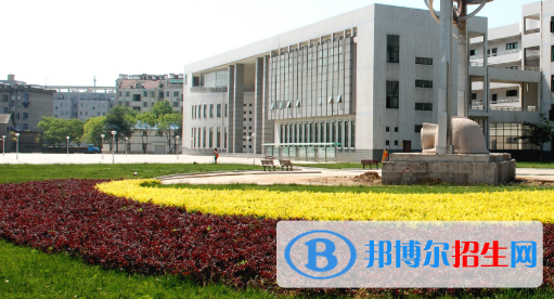 安徽2021年铁路学校好还是大专好